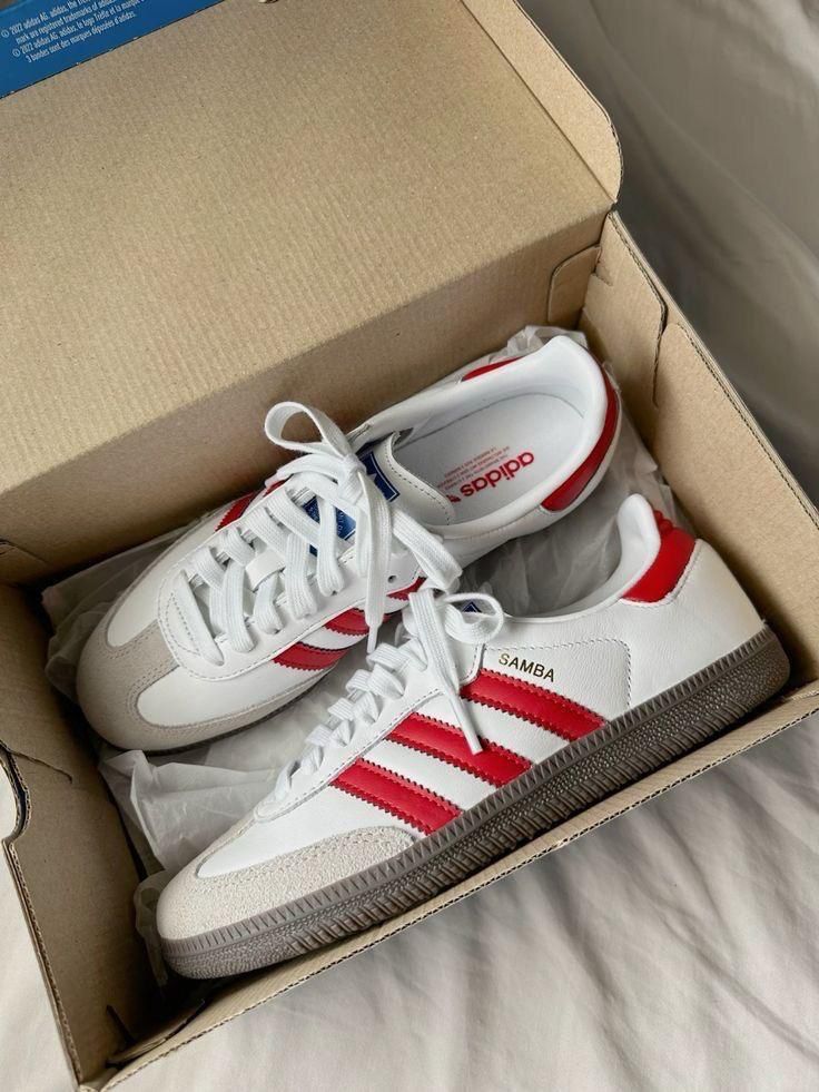 Adidas Samba