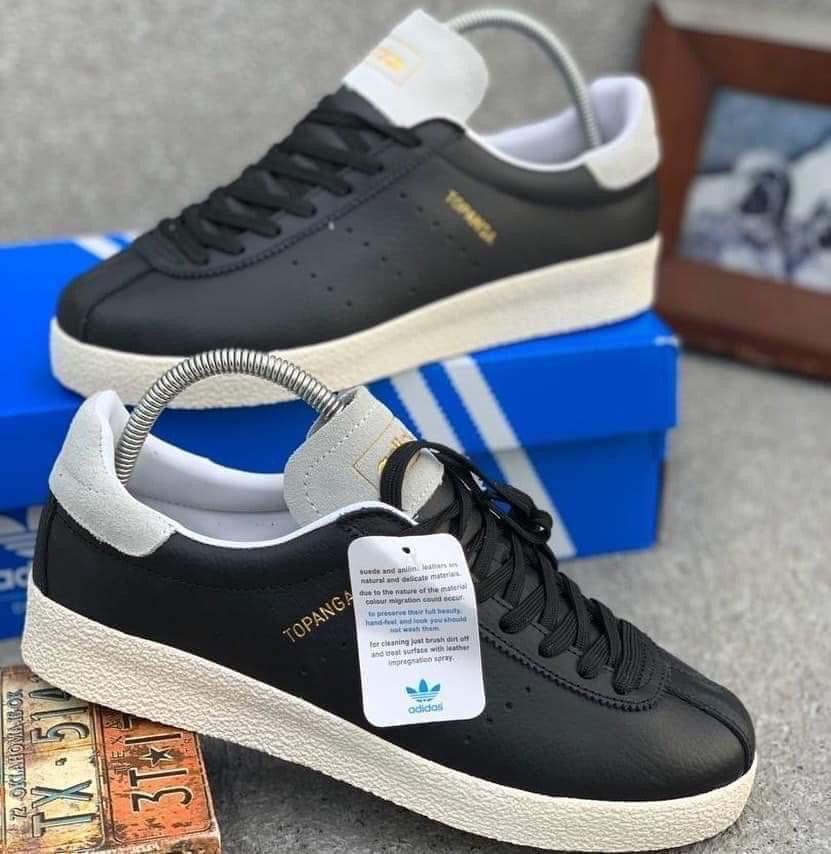 Adidas Topanga