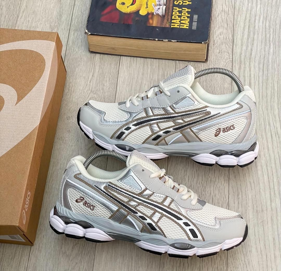 ASICS Sneakers (White Alt)
