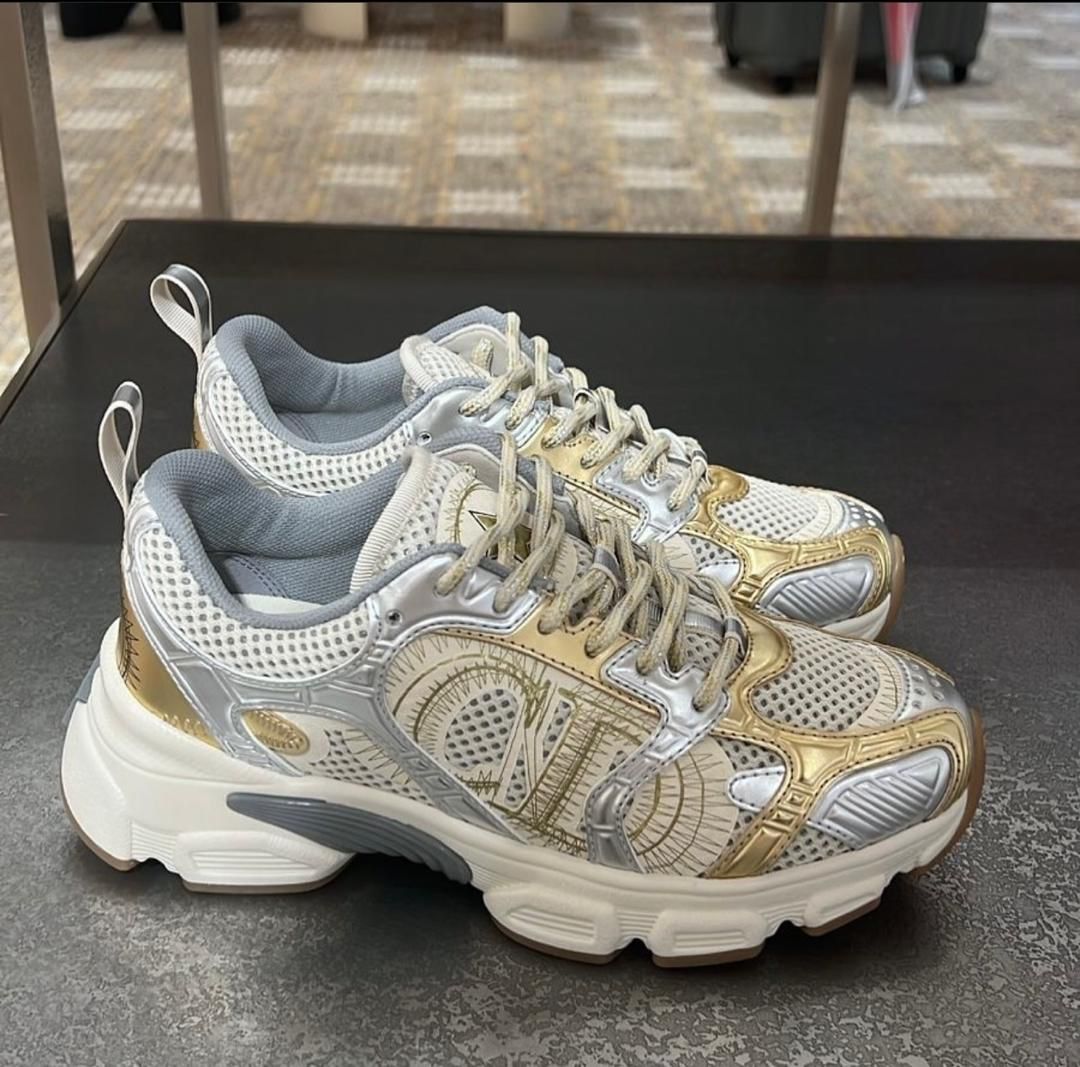 Christian Dior (Ash & Gold & W)