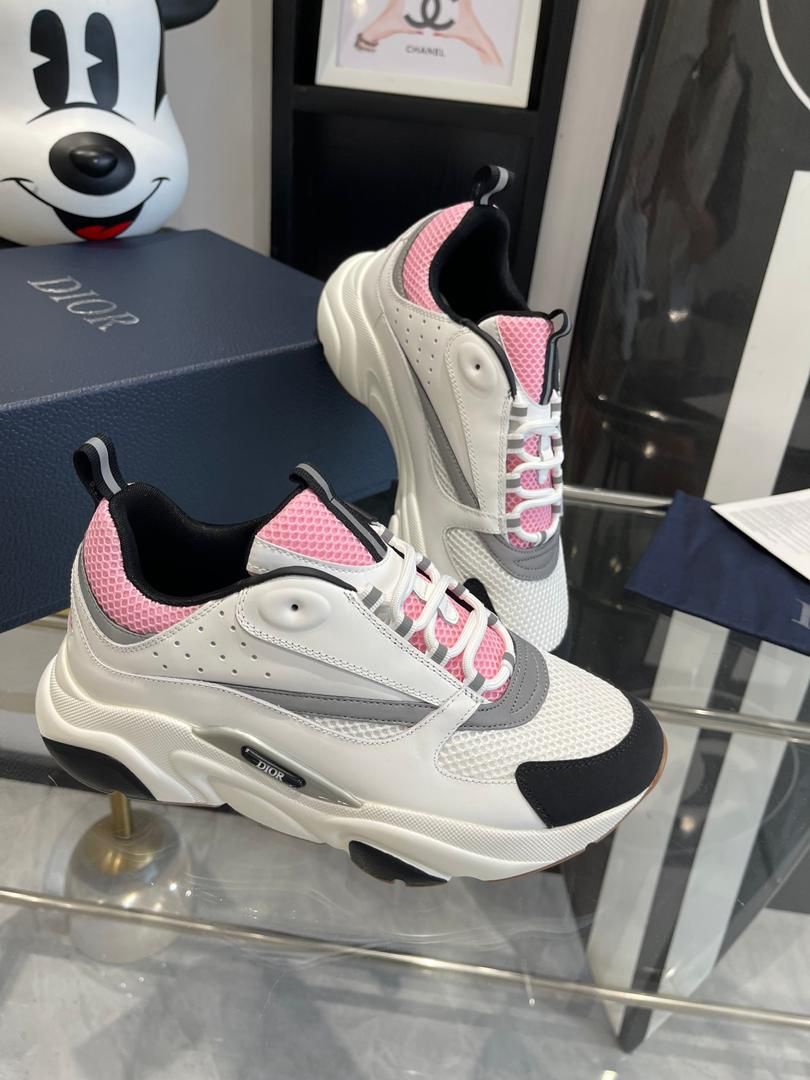 Dior (Pink & W)