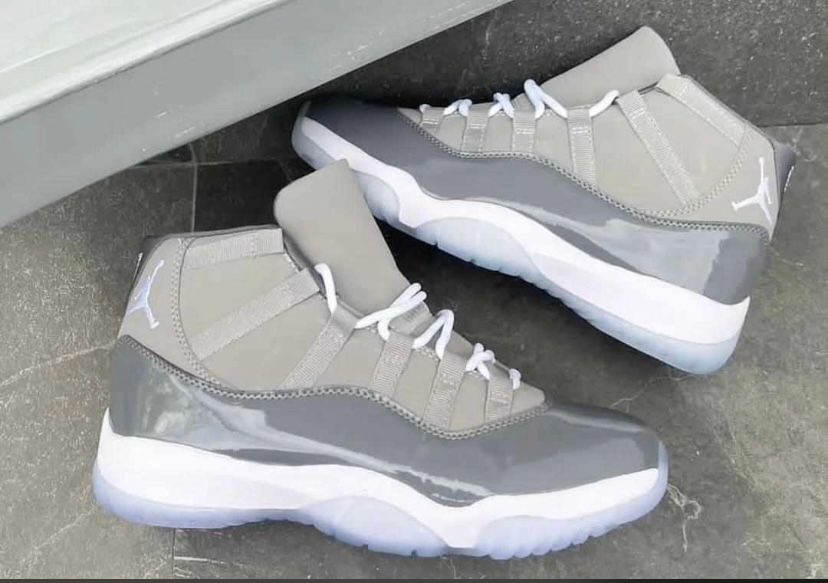 Jordan 11 (Ash & Grey & W Alt)
