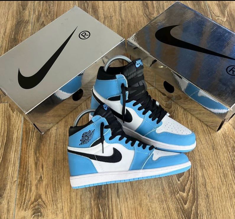 Jordan 1 Highly Dunks (Sea Blue & W)