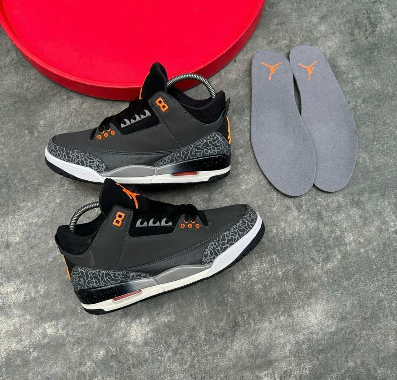 Jordan 3 Rethro (Classic)
