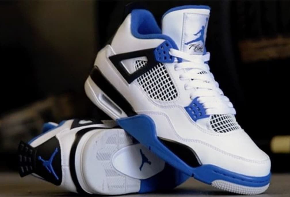 Jordan 4 Rethro (W & Blue)