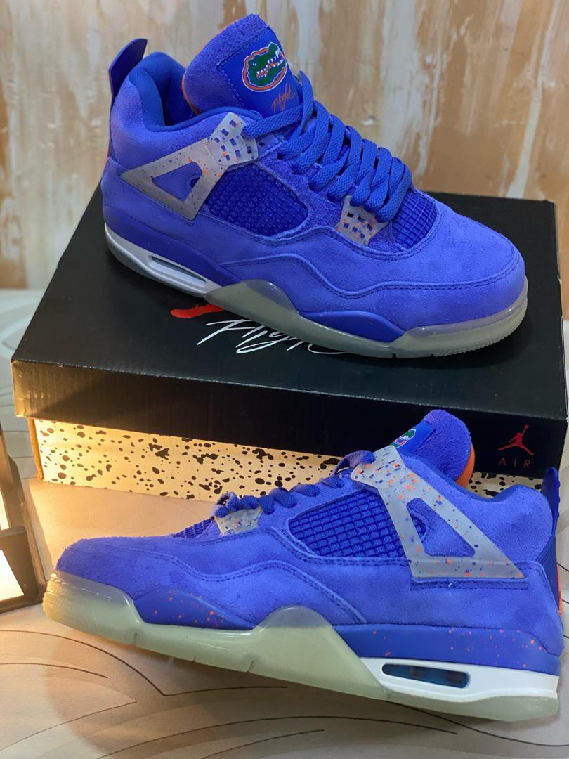 Jordan 4 Rethro (Blue)