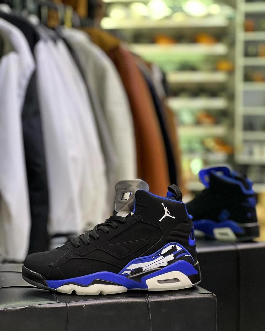 Jordan 6 Retro (B & Blue & W)