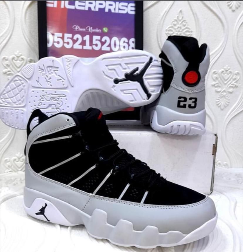 Jordan 9 (B & W)