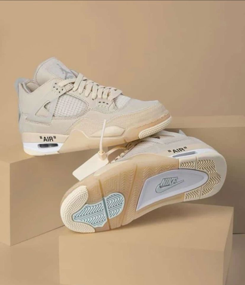 Air Jordan 4 Rethro (Cream)