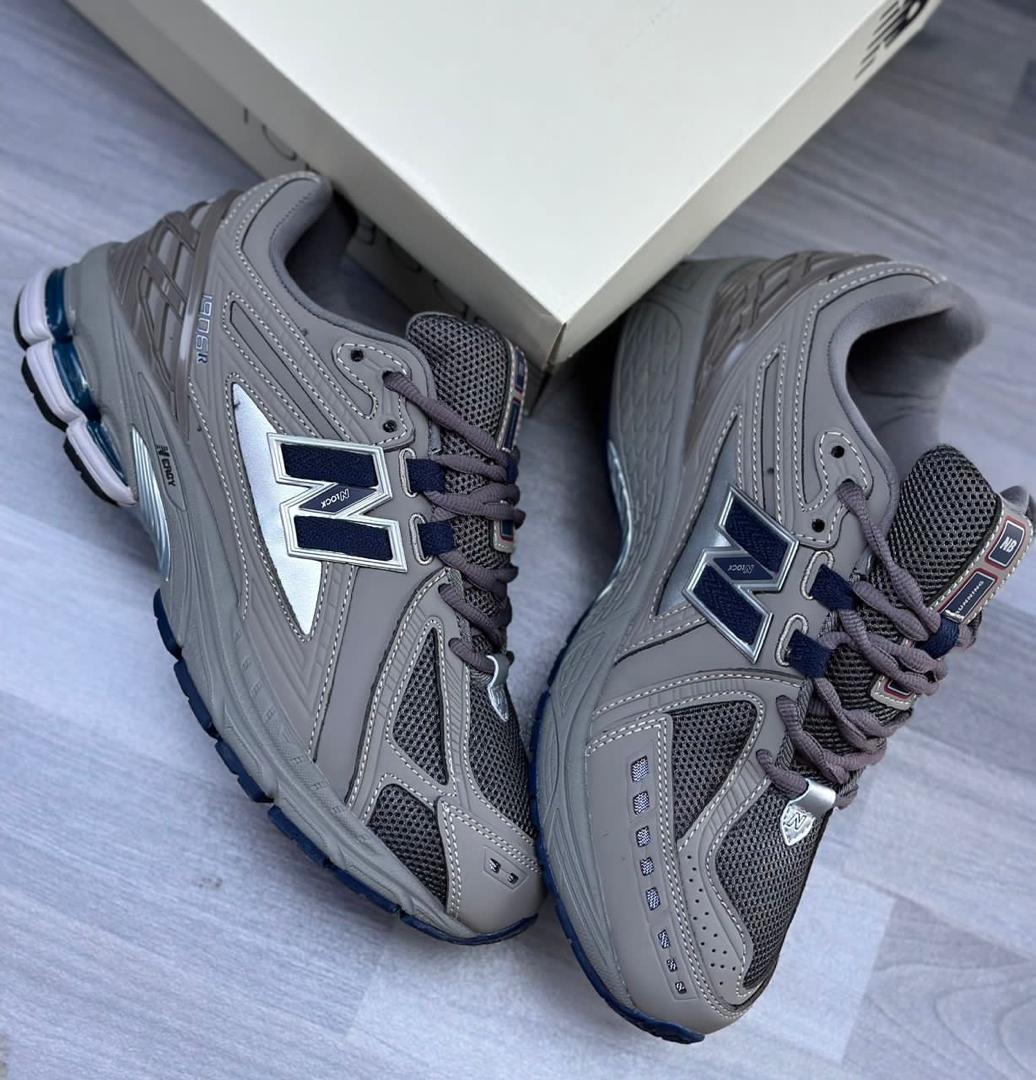 New Balance 1906R (Ash)