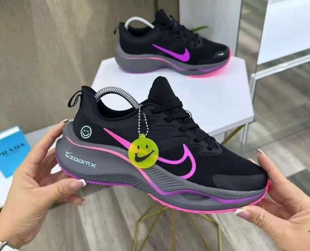 Nike Zoom X (Black & Purple)